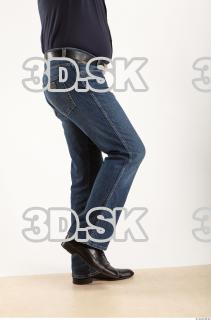 Leg moving blue deep jeans of Ed 0002